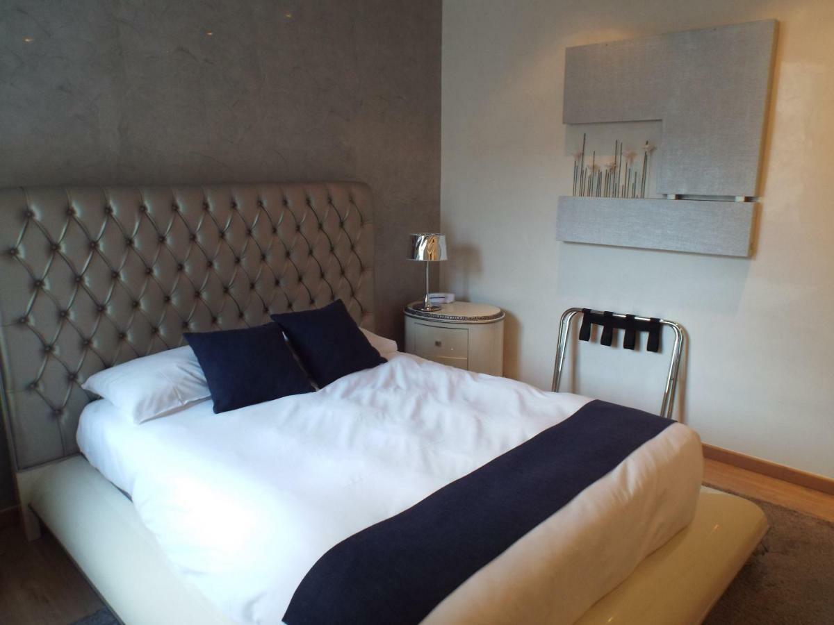Logis Hotel Saint Martin Orleans Ngoại thất bức ảnh